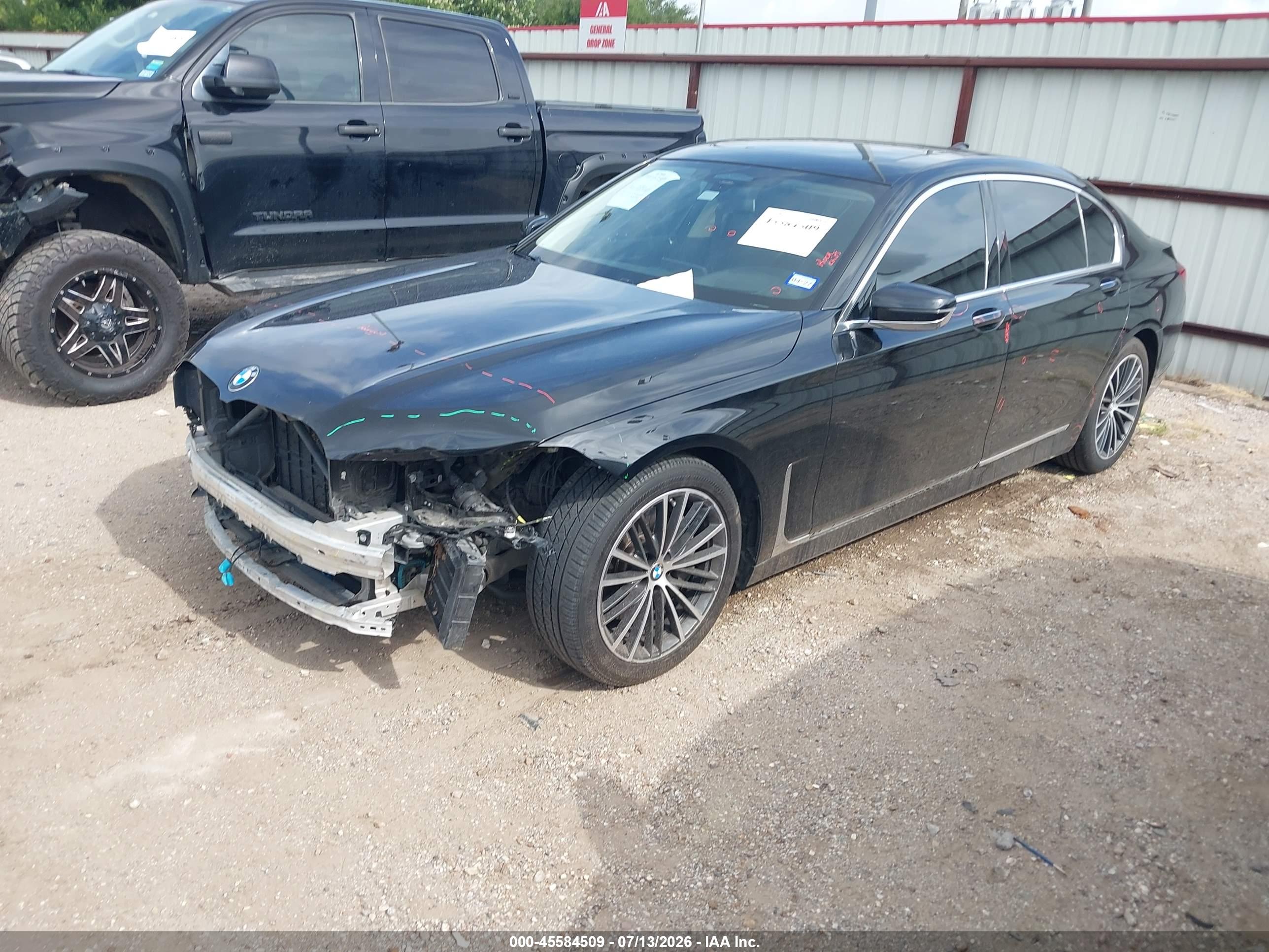 2020 BMW 740I