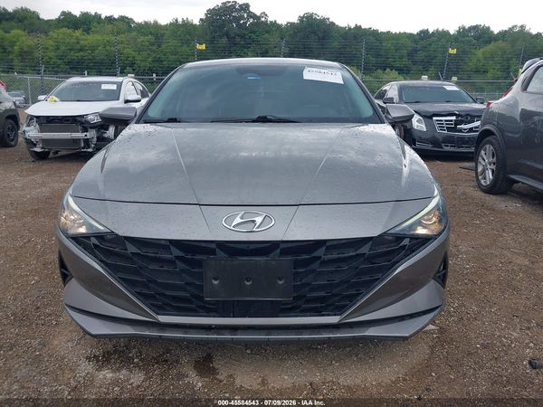 2022 HYUNDAI ELANTRA SEL