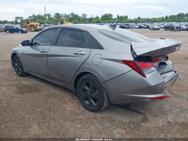 2022 HYUNDAI ELANTRA SEL