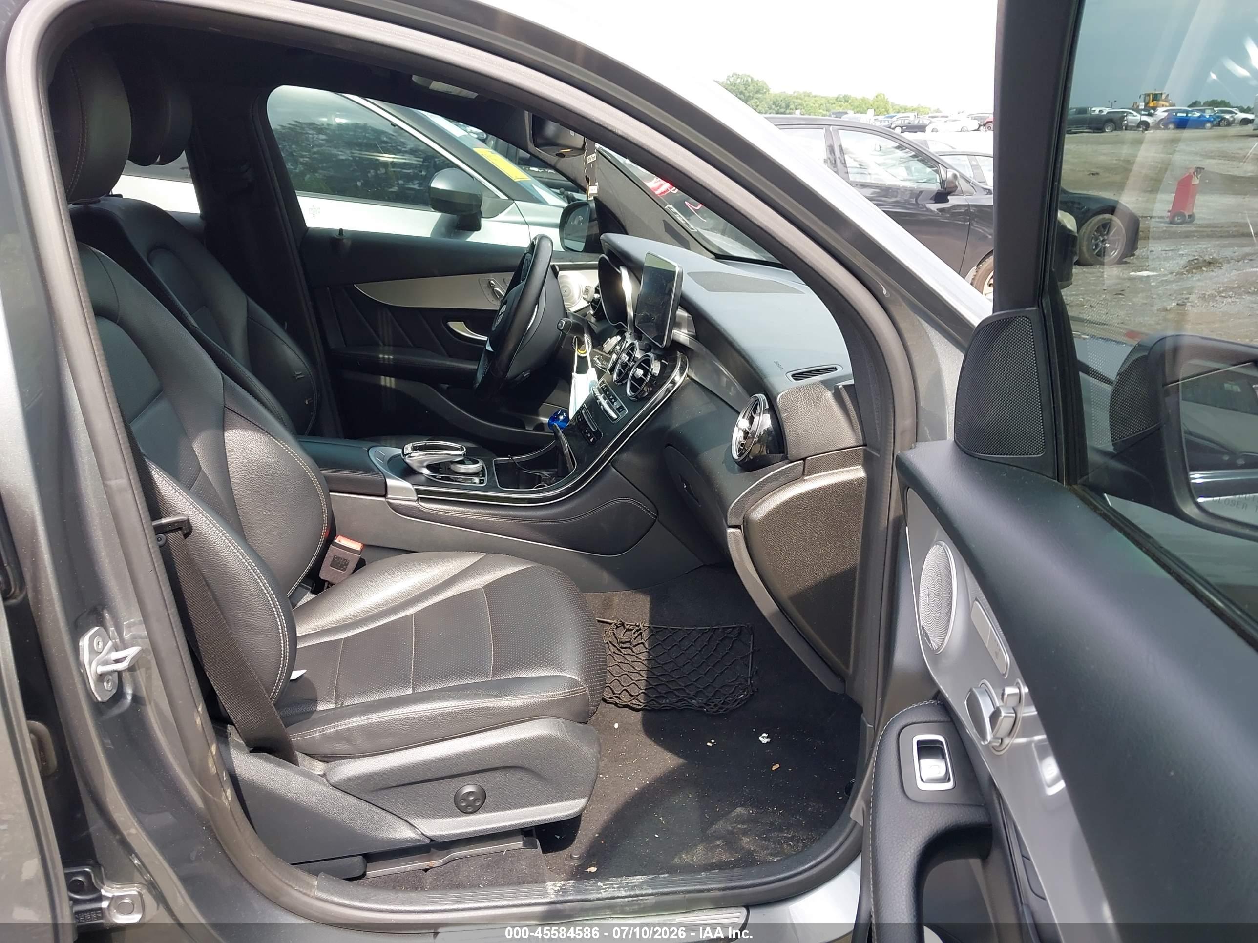 2019 MERCEDES-BENZ GLC 300 COUPE 4MATIC