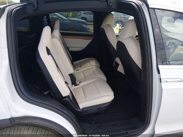 2020 TESLA MODEL X