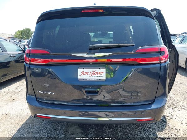 2021 CHRYSLER PACIFICA TOURING L — I119