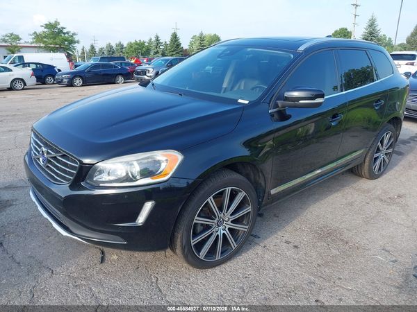 2017 VOLVO XC60 T6 INSCRIPTION