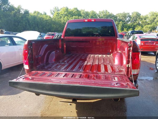 2016 RAM 1500 ST