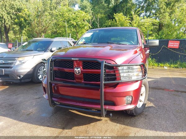 2016 RAM 1500 ST