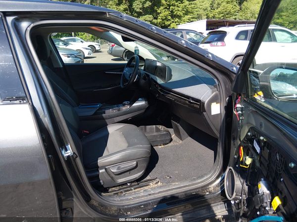 2024 KIA EV6 LIGHT LONG RANGE