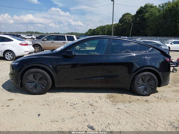 2026 TESLA MODEL Y