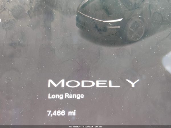 2026 TESLA MODEL Y