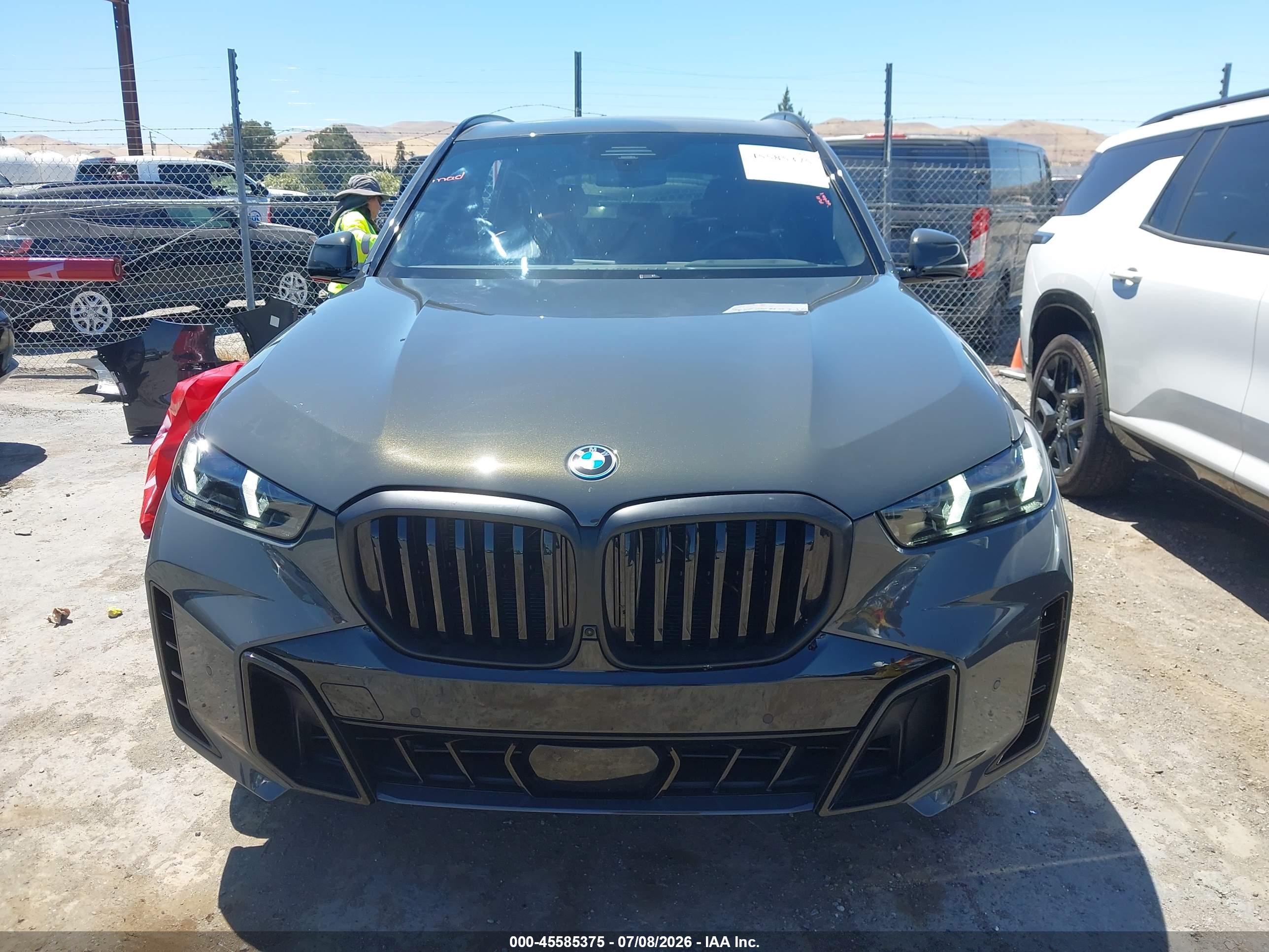 2026 BMW X5 PHEV XDRIVE50E