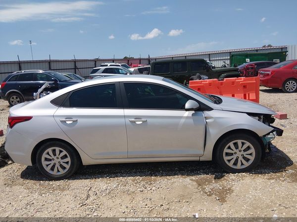 2022 HYUNDAI ACCENT SE