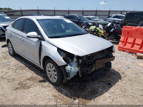 2022 HYUNDAI ACCENT SE