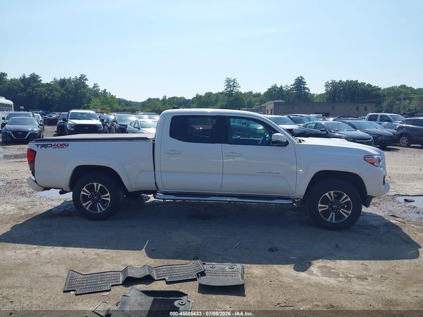 2018 TOYOTA TACOMA TRD SPORT