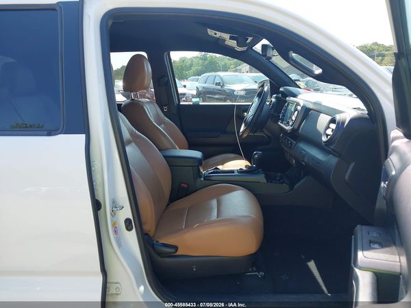 2018 TOYOTA TACOMA TRD SPORT
