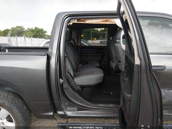 2020 RAM 1500 CLASSIC TRADESMAN  4X4 5'7 BOX