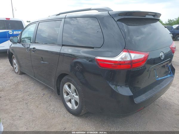 2016 TOYOTA SIENNA LE 8 PASSENGER