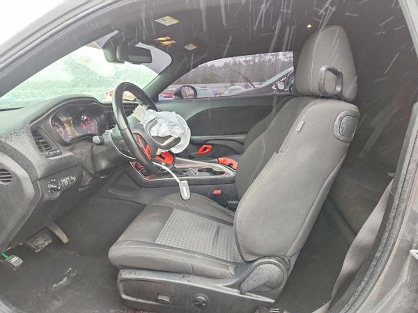 2022 DODGE CHALLENGER SXT