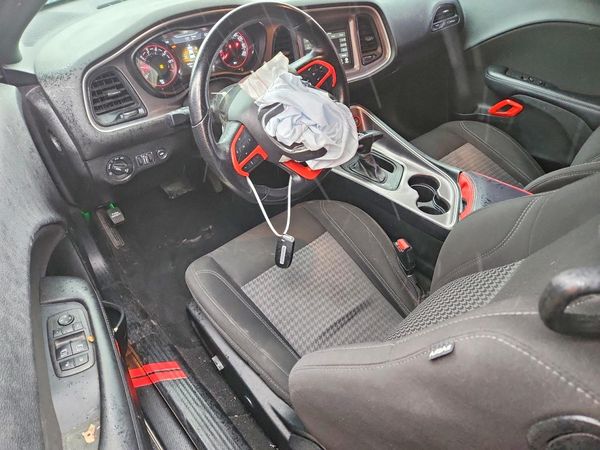 2022 DODGE CHALLENGER SXT