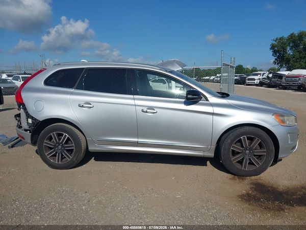 2017 VOLVO XC60 T5 DYNAMIC