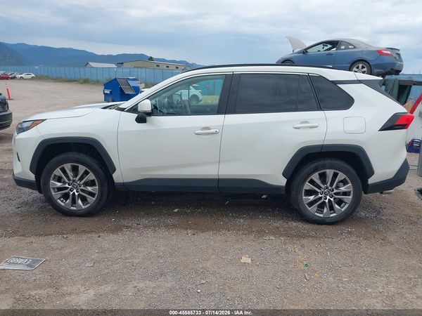2022 TOYOTA RAV4 XLE PREMIUM