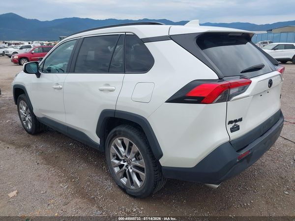 2022 TOYOTA RAV4 XLE PREMIUM