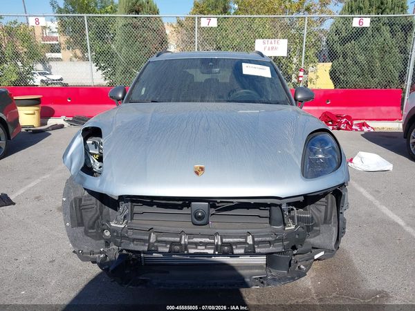 2025 PORSCHE MACAN T