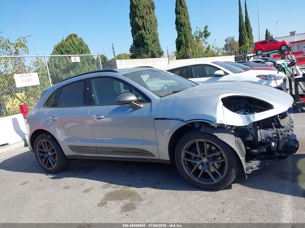 2025 PORSCHE MACAN T
