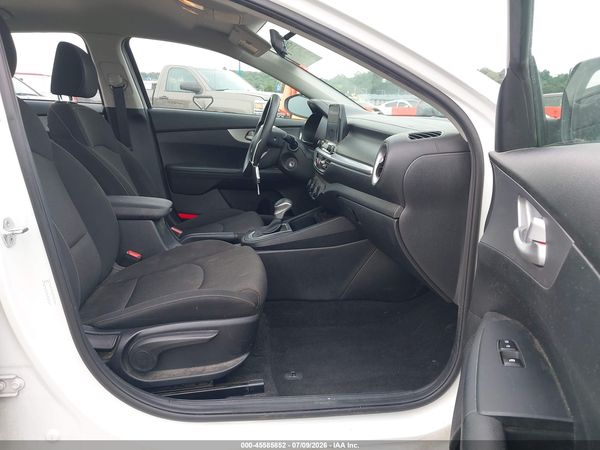 2022 KIA FORTE LXS