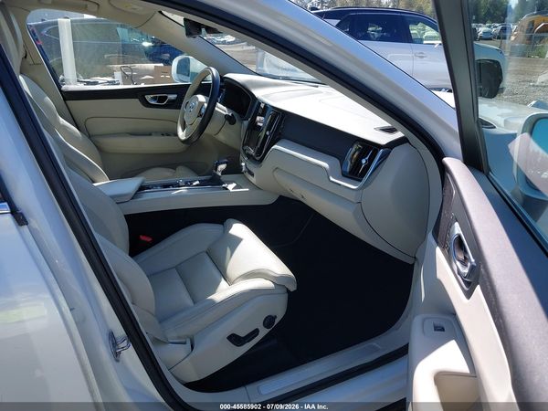 2021 VOLVO XC60 T5 INSCRIPTION
