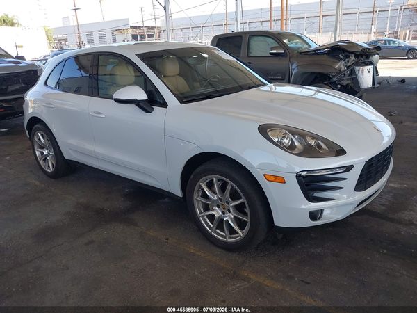 2016 PORSCHE MACAN S