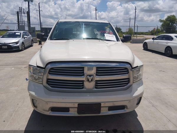 2016 RAM 1500 SLT