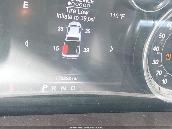 2016 RAM 1500 SLT