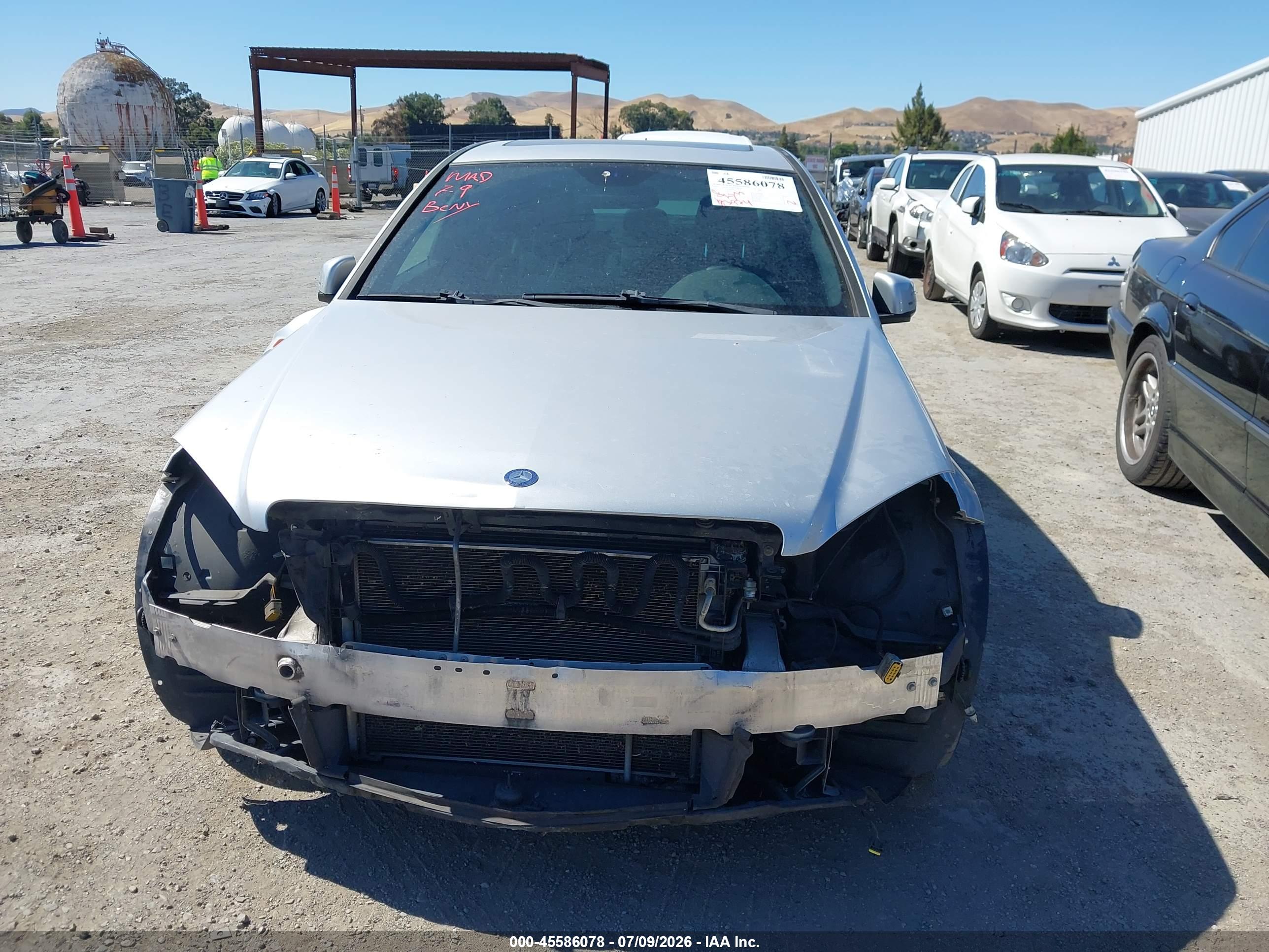 2010 MERCEDES-BENZ C 300 C300