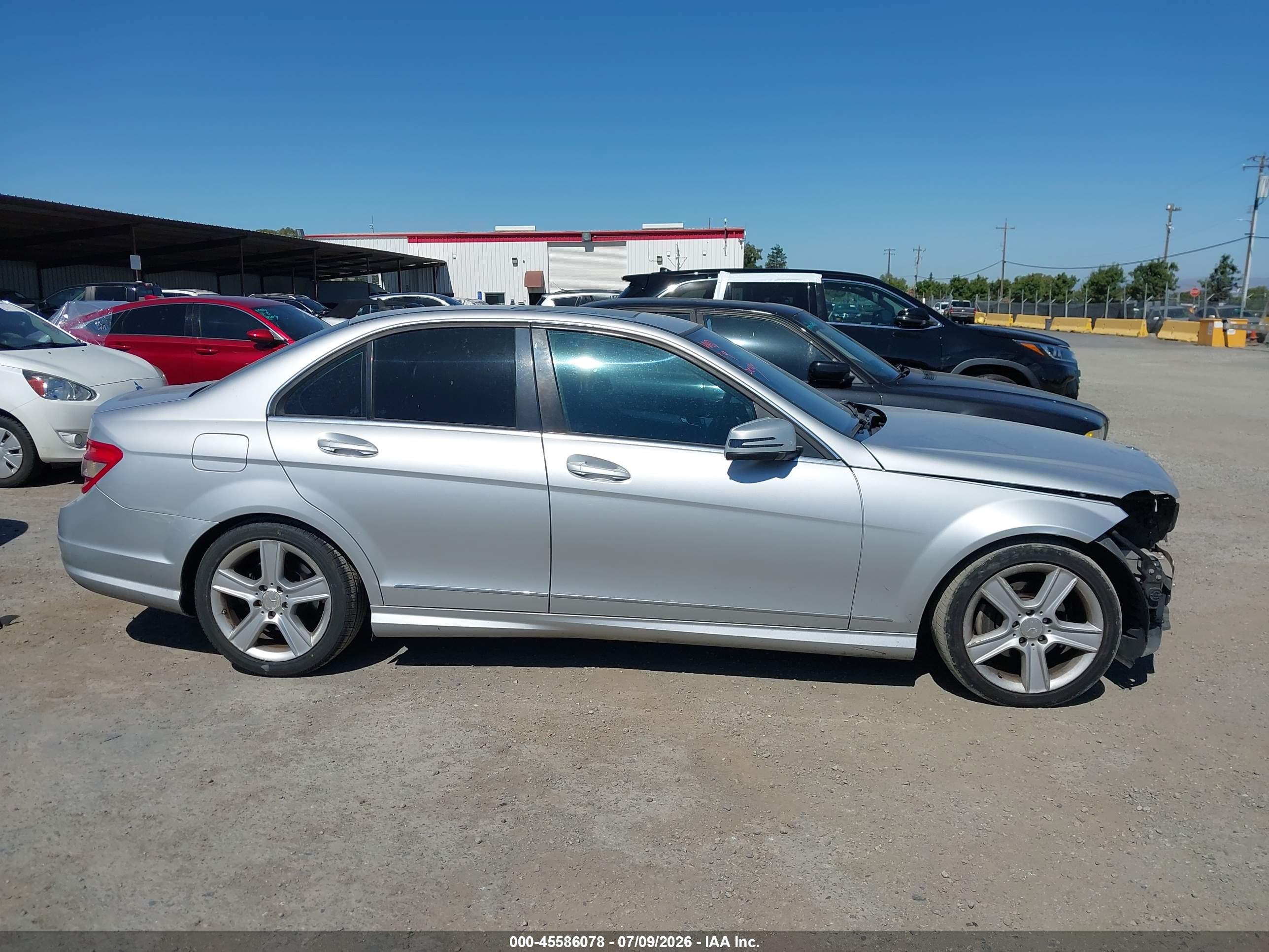2010 MERCEDES-BENZ C 300 C300