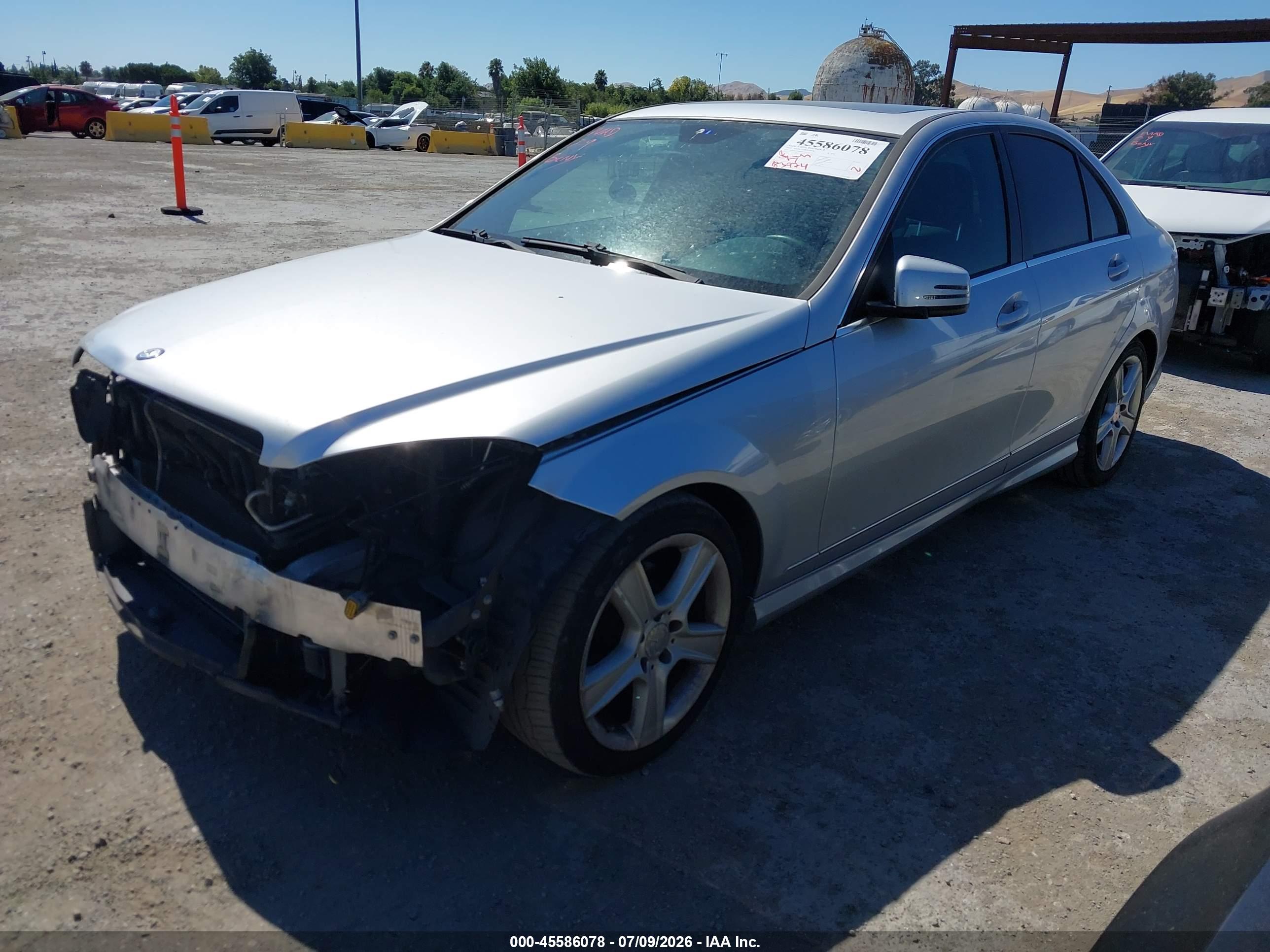 2010 MERCEDES-BENZ C 300 C300
