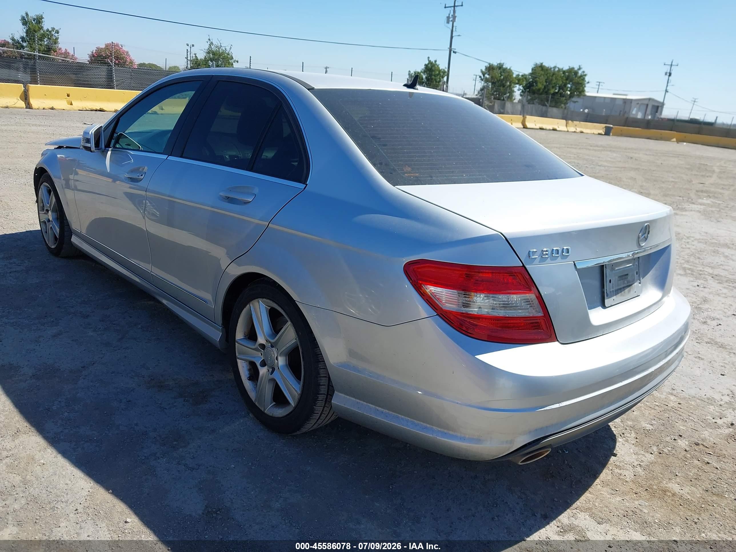 2010 MERCEDES-BENZ C 300 C300