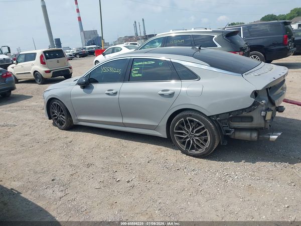 2021 KIA K5 GT