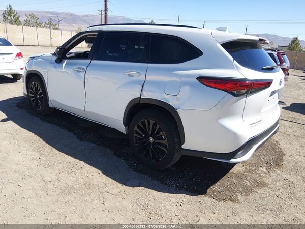 2023 TOYOTA HIGHLANDER XSE