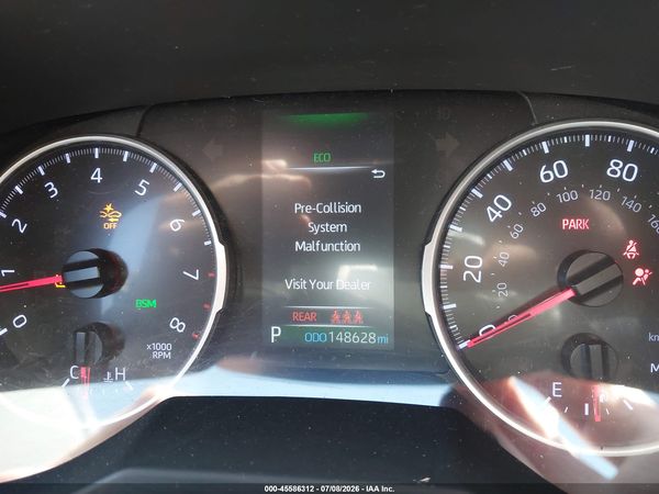 2020 TOYOTA RAV4 XLE
