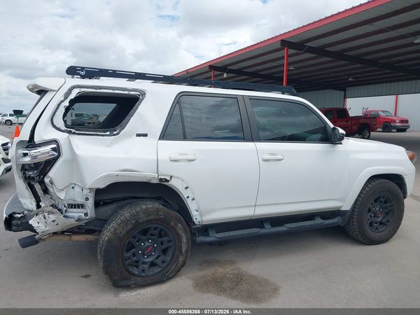 2022 TOYOTA 4RUNNER SR5 PREMIUM