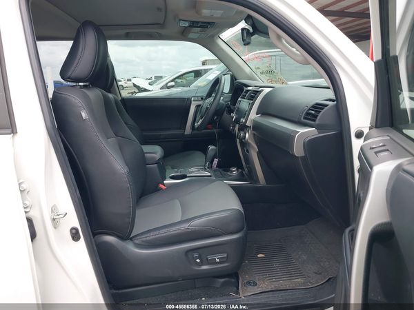 2022 TOYOTA 4RUNNER SR5 PREMIUM