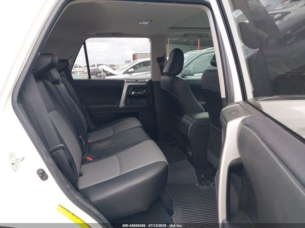 2022 TOYOTA 4RUNNER SR5 PREMIUM