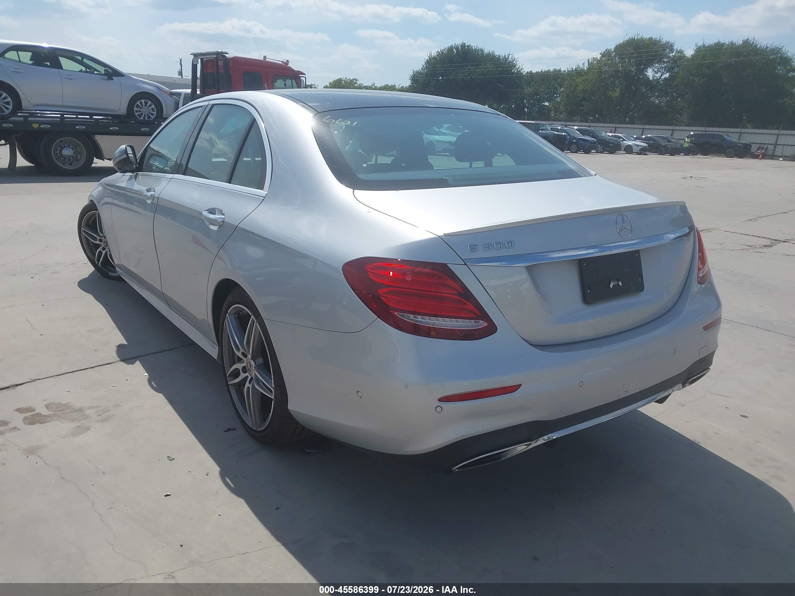 2019 MERCEDES-BENZ E 300 E300