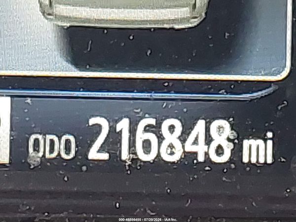 2017 TOYOTA SIENNA XLE PREMIUM 8 PASSENGER — I118