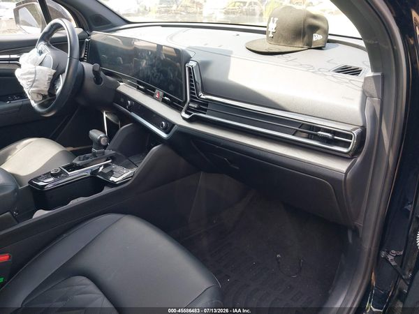 2025 KIA SPORTAGE X-LINE