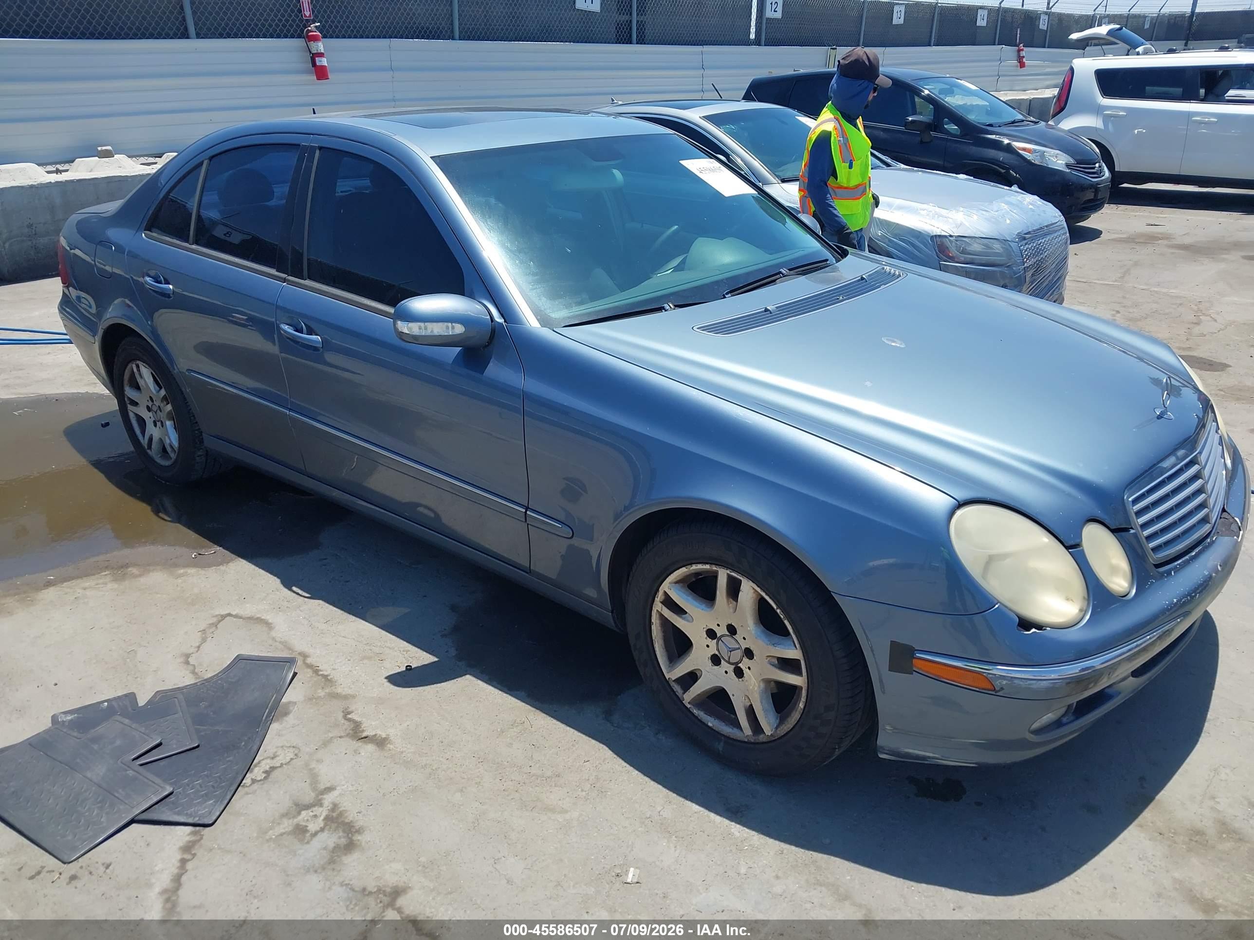 2004 MERCEDES-BENZ E E320