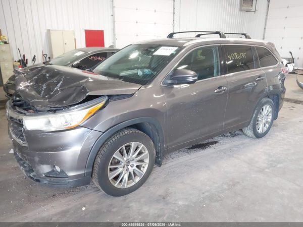 2016 TOYOTA HIGHLANDER XLE
