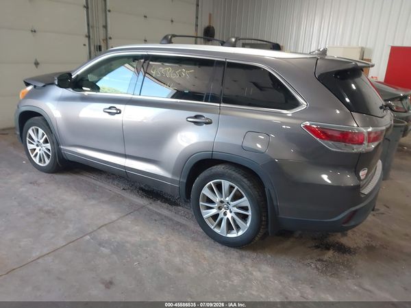 2016 TOYOTA HIGHLANDER XLE