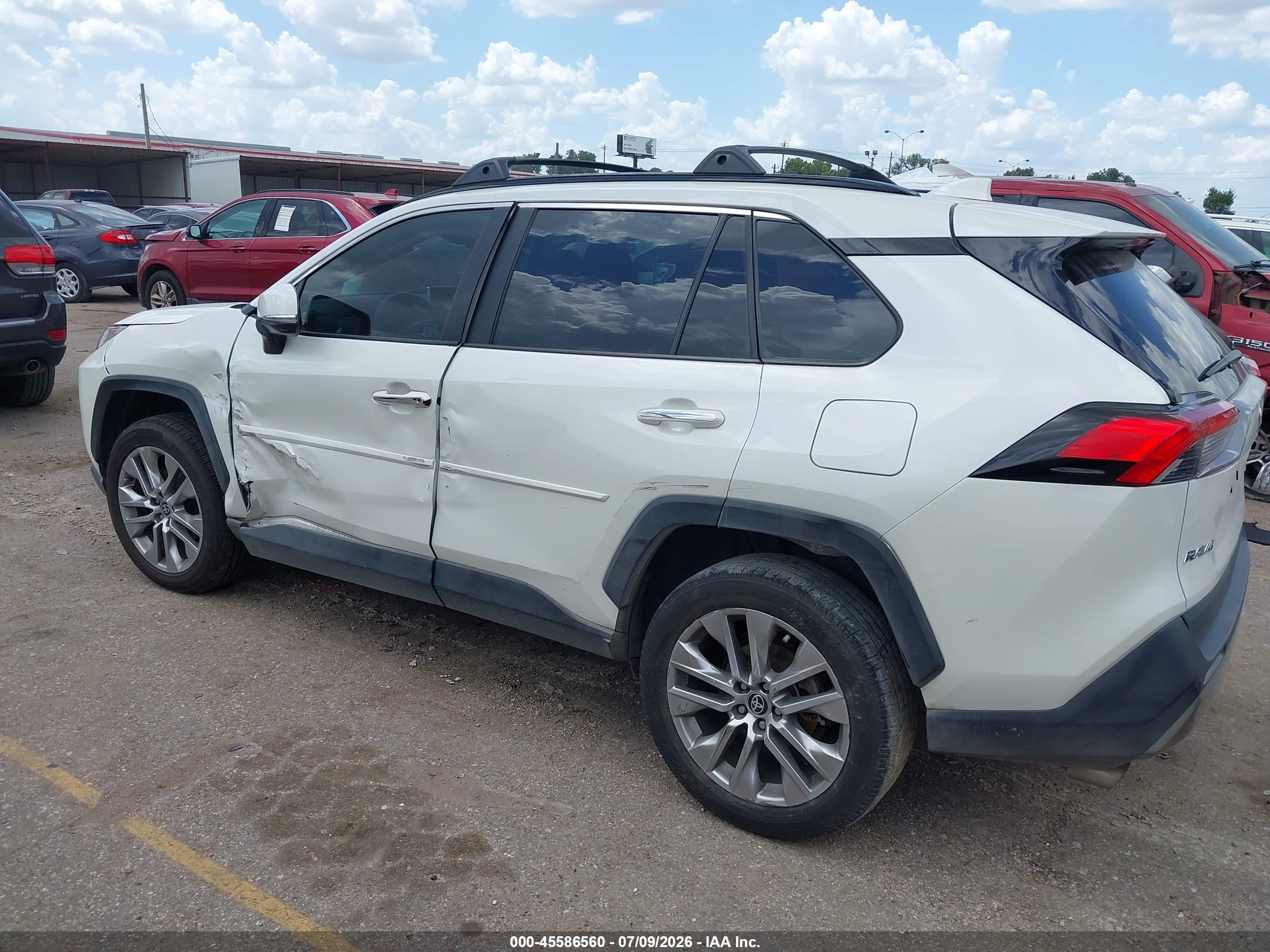 2022 TOYOTA RAV4 LIMITED
