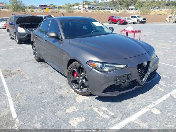 2019 ALFA ROMEO GIULIA TI SPORT AWD