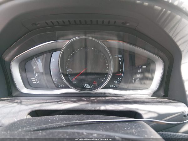 2016 VOLVO XC60 T5 DRIVE-E PREMIER